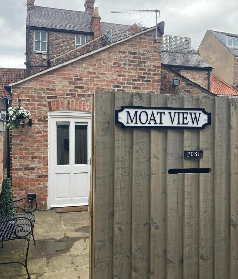 Moat View Free Parking, Central, Ev Plug York Eksteriør billede